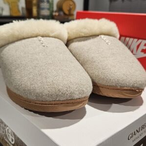 Dearfoams slippers